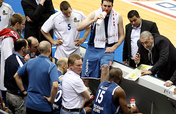 与奥斯梅恩 与奥斯梅恩