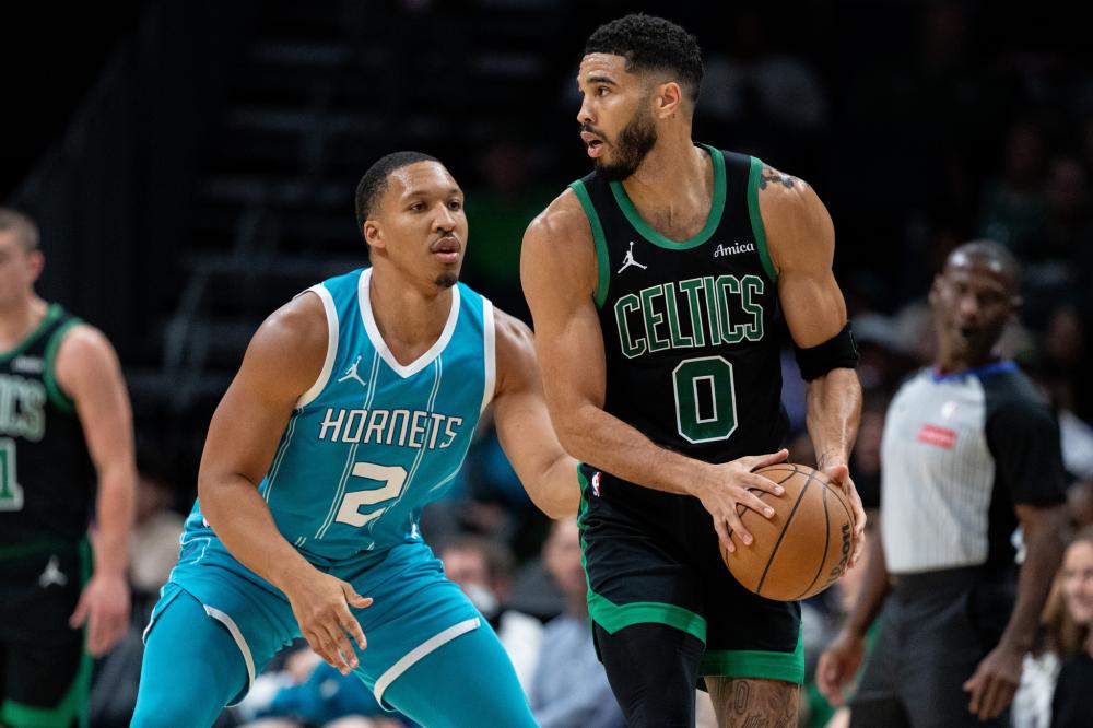 在他的指导 在他的指导