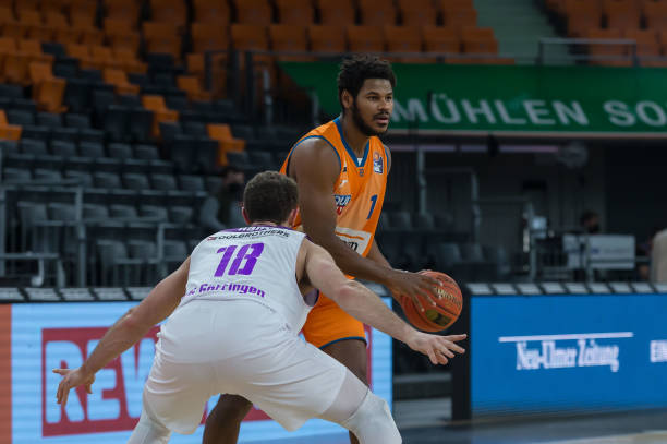 及时调整 及时调整