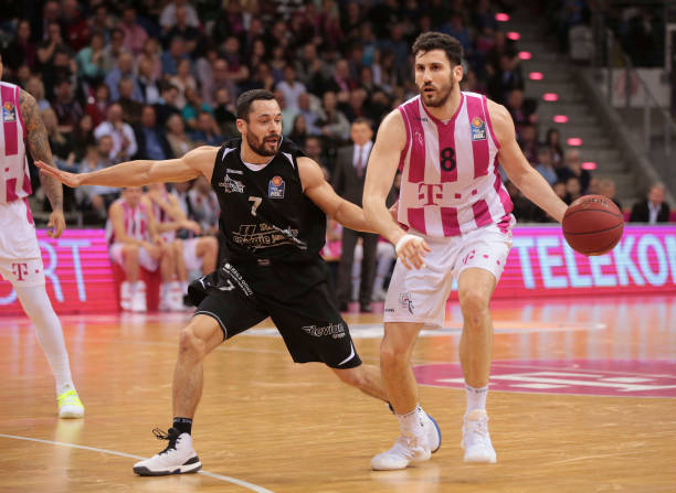 战的赛季中 战的赛季中